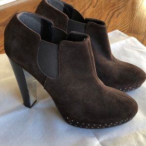 Brown Suede Stefanel Booties
